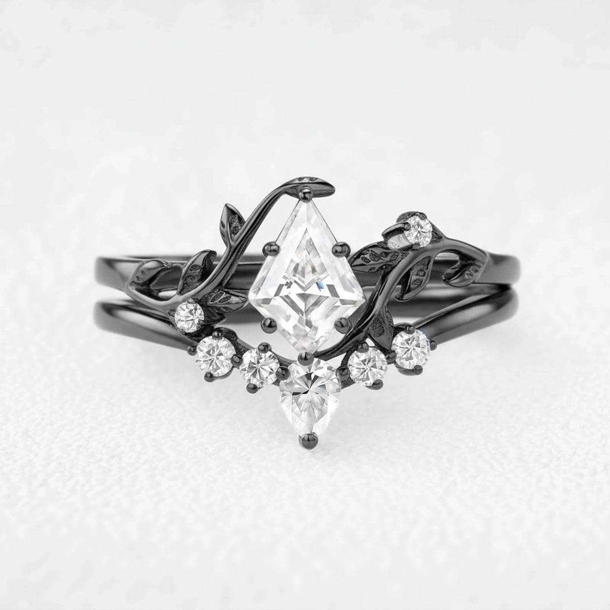 Linnea’s Umbra | Kite Cut Moss Agate Foliage Black Gold Bridal Duo
