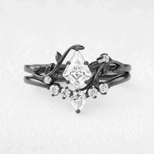 Linnea’s Umbra | Kite Cut Moss Agate Foliage Black Gold Bridal Duo