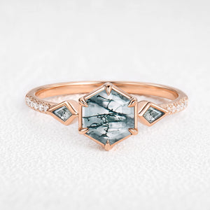 Beatrice‘s Hive | Hexagon Cut Moss Agate Bezel Engagement Ring