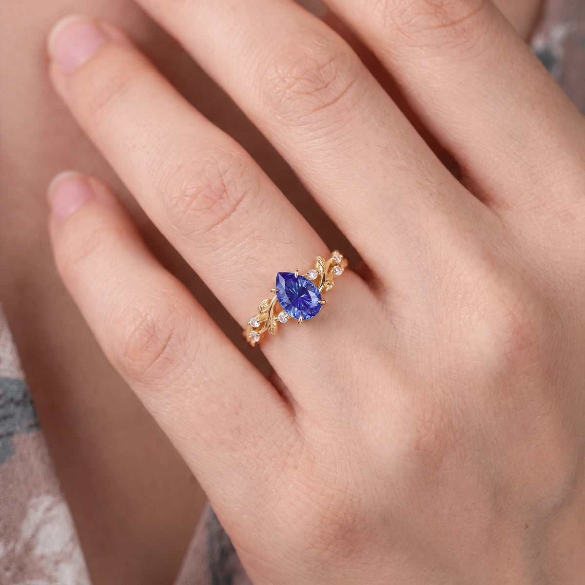 Theodora’s Diadem | Pear Fantasy-Cut Royal Blue Sapphire Foliage Engagement Ring