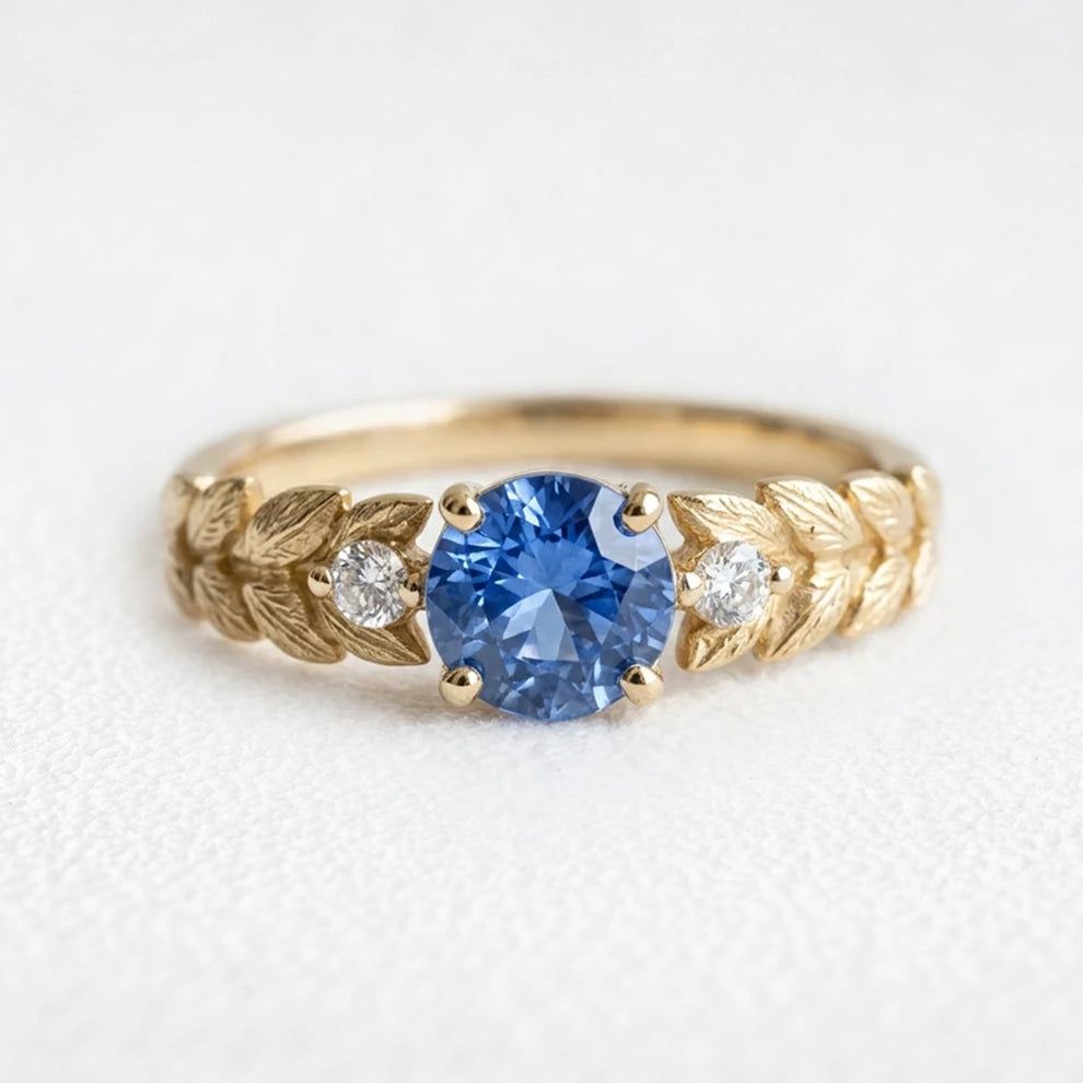 Iris’s Sonnet | Blue Sapphire Solitaire & Inner Engraved Band Couple Set