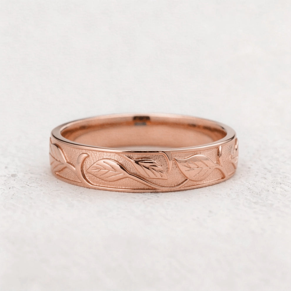 Apollo’s Laurel | Men’s Wedding Band.