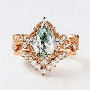 Nyx’s Eclipse | Black Gold Pear Moss Agate & Pearl Engagement Ring Set 2pcs