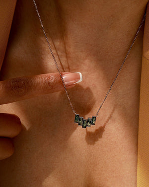 Gold Nature-Inspired Moss Agate Necklace