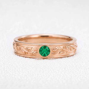 Orion’s Keystone | Round Green Sapphire Men’s Band
