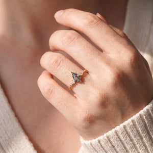 Celandine’s Grove | Kite Cut Moss Agate Five-Stone Engagement Ring