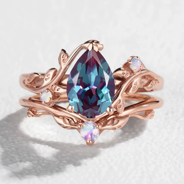 Iris’s Vine | Vintage Pear Alexandrite & Moonstone Bridal Set 2pcs.