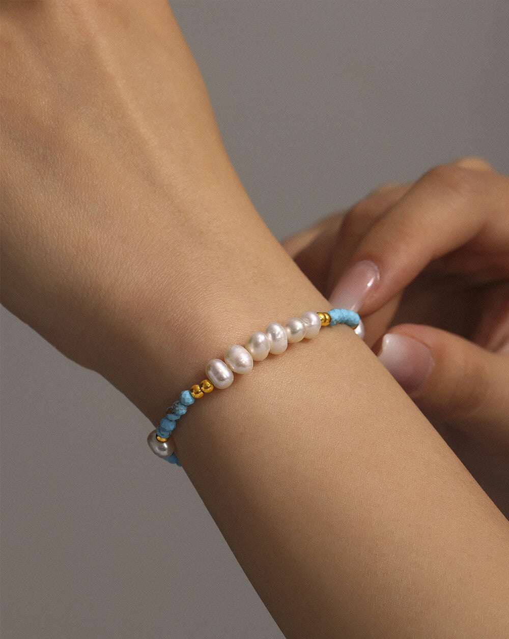 Handcrafted Boho Turquoise & Pearl Beaded Bracelet