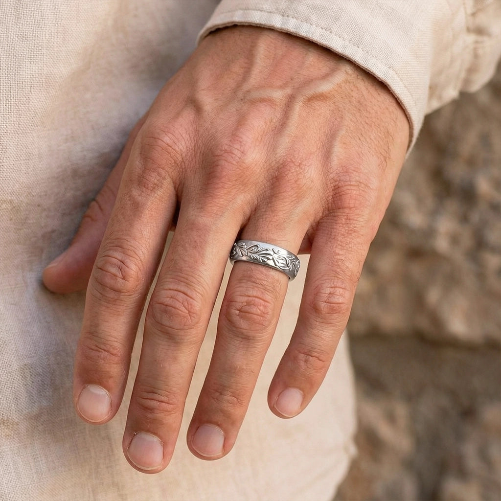 Arthur’s Oak | Timeless Noble Wedding Band.