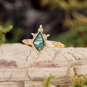 Nature Kite Cut Moss Agate Engagement Ring.