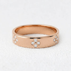 Clover Finder | Minimalist Stackable  Diamond Gold Band Ring