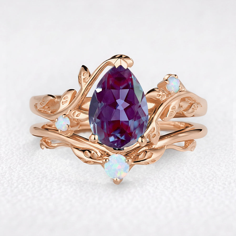 Iris’s Vine | Vintage Pear Alexandrite & Moonstone Bridal Set 2pcs