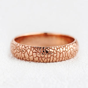 Aegis Reptilian | Modern Wedding Band.