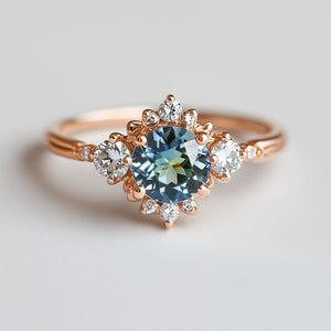 Stella’s Halo | Round Blue Sapphire Engagement Ring.