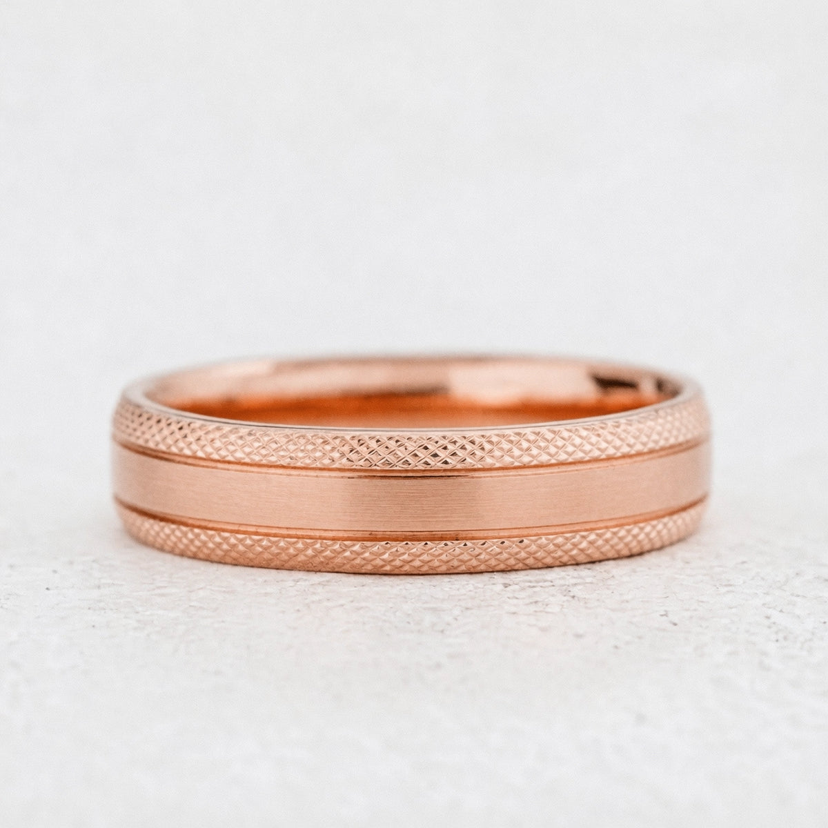 Lattice Edge | Men’s Wedding Band.