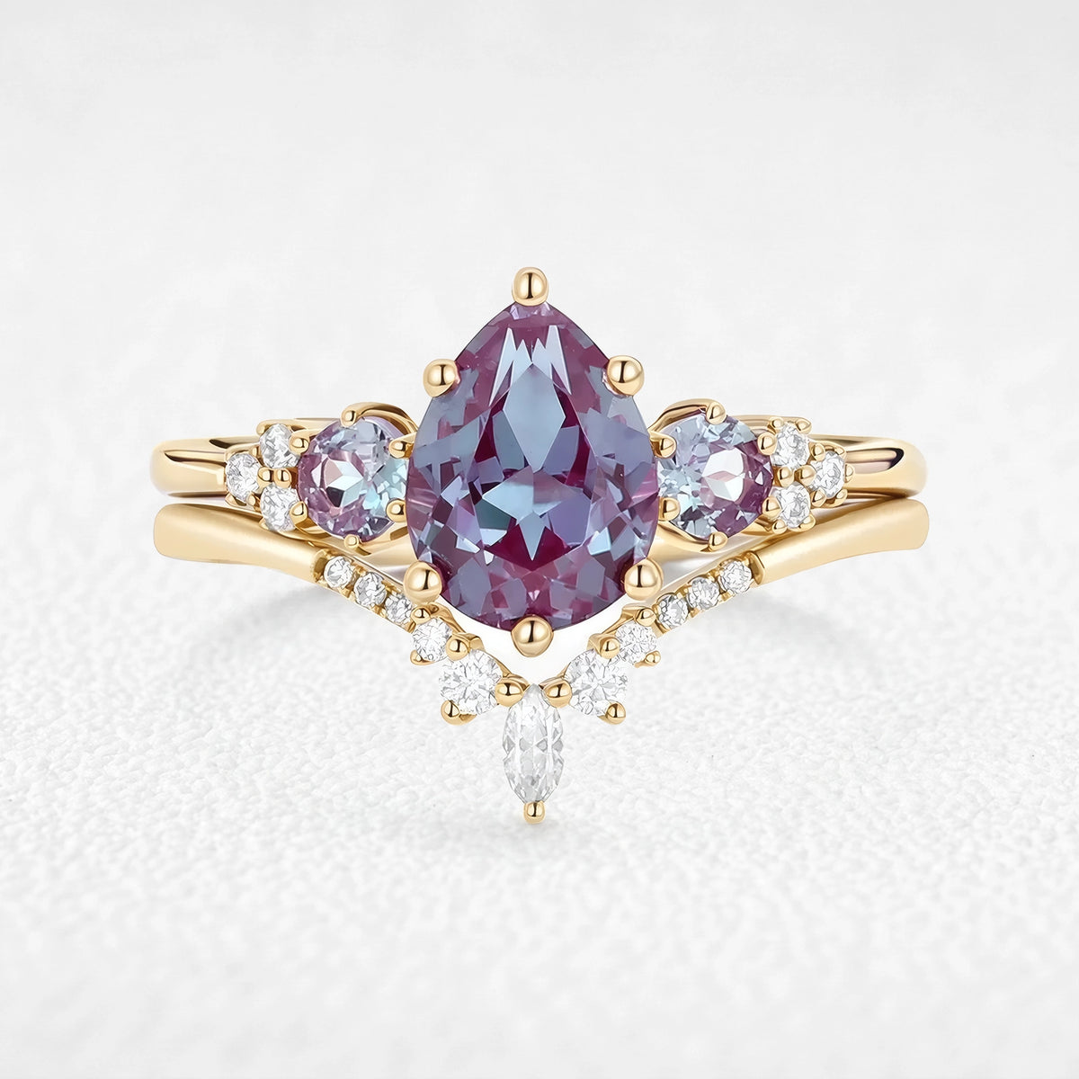 Sylvie’s Mirage | Alexandrite Pear Cluster & Princess Band Couple Set 3pcs