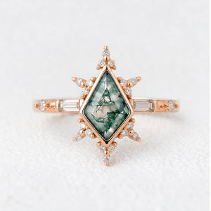 Nova’s Flare | Kite Cut Moss Agate Engagement Ring