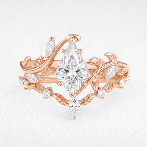 Isolde’s Light | 1CT Kite  Diamond Foliage Bridal Duo