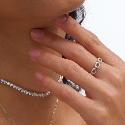 Dazzling Chain-Link Eternity Silver Moissanite Ring.