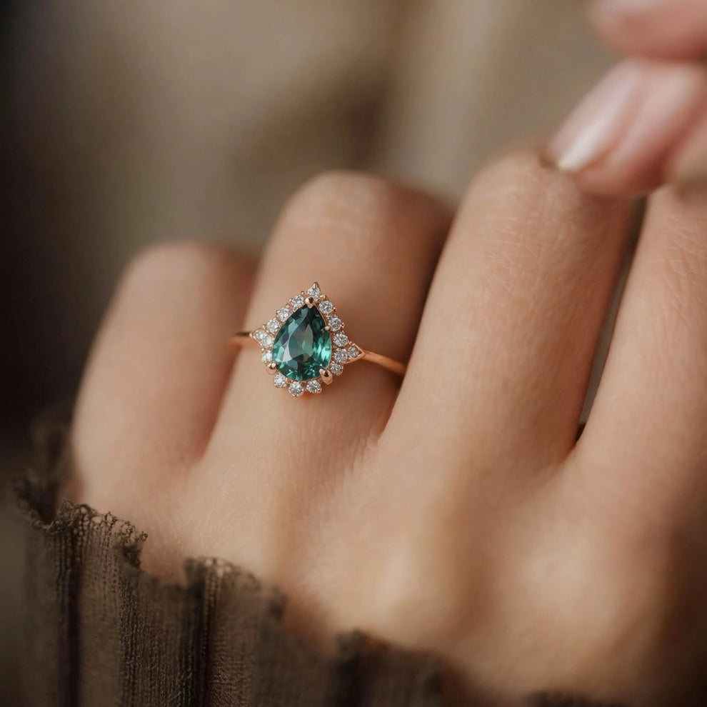 Lyra's Tear | Pear Cut Classic Sapphire Engagement Ring.