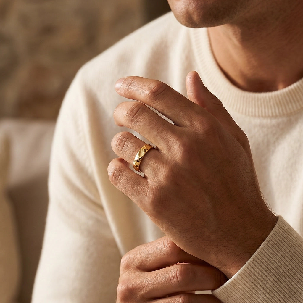 Liquid Flow | Unisex Wedding Band with Molten Texture.