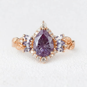 Lyra's Mirage | Vintage Sparkle Cut Alexandrite Halo Engagement Ring