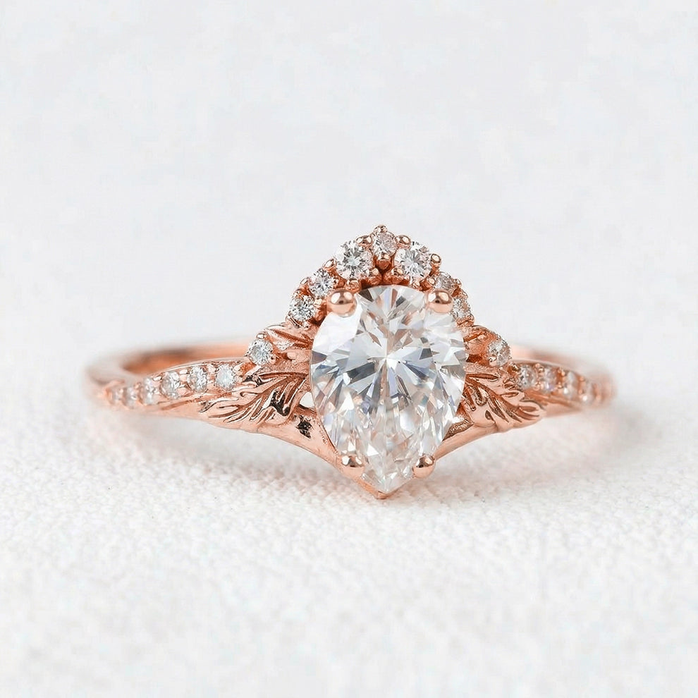 Victoria’s Griffin | Vintage Diamond Halo & Leaf Bridal Set 2pcs.