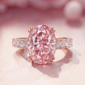 Camilla‘s Monologue | 4.5CT Oval Pink Solitaire Ring.