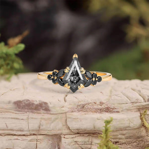 Elara’s Veil | Kite Cut Moss Agate & Onyx Leaf Engagement Ring.
