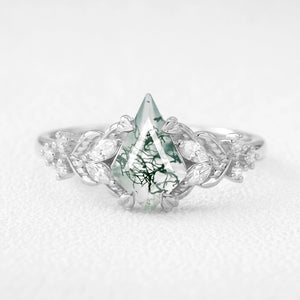 Marguerite’s Garland | Kite Moss Agate Engagement Ring