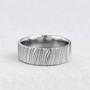 Oak Grain | 7MM Hand-Carved Wood Texture Men’s Wedding Band.