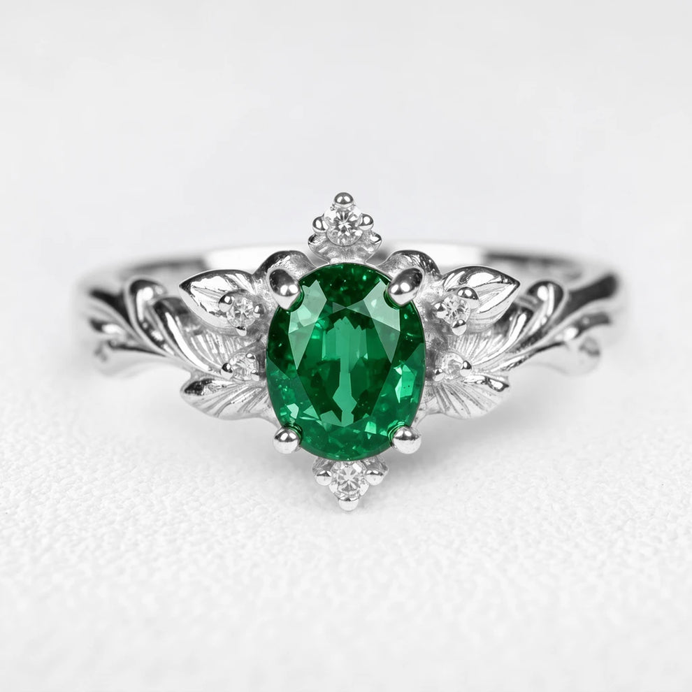 Aurora‘s Verdure | 1.5CT Oval Emerald Vintage Engagement Ring