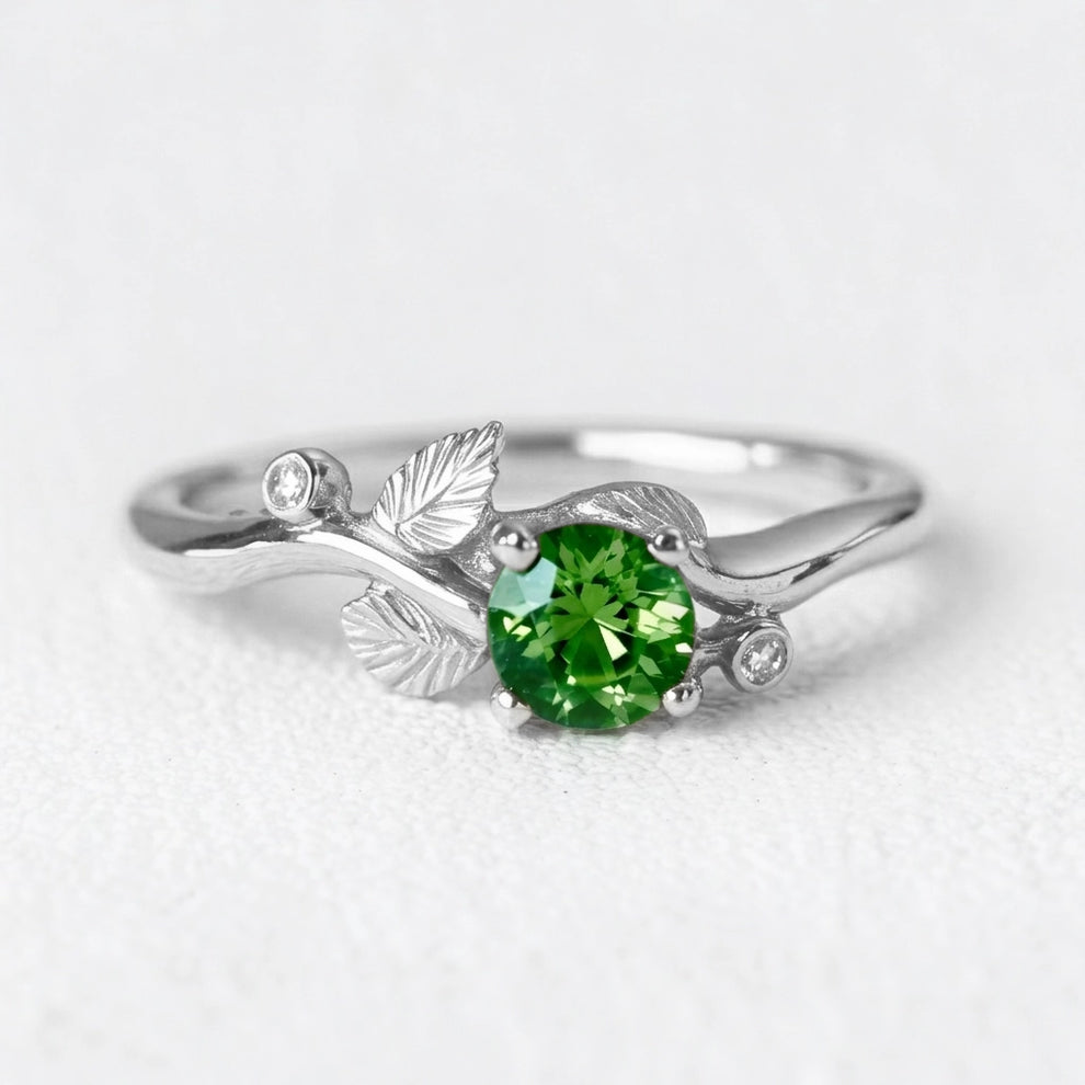 Ariadne’s Twine | Round Natural Emerald & Organic Vine Ring.