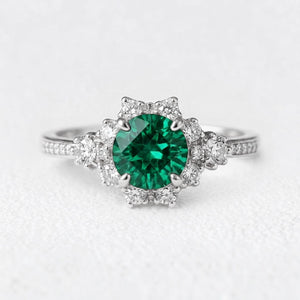 Aria’s Breeze | Round Green Sapphire Engagement Ring