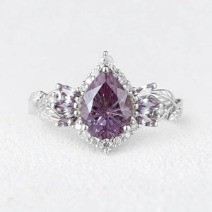 Lyra's Mirage | Vintage Sparkle Cut Alexandrite Halo Engagement Ring