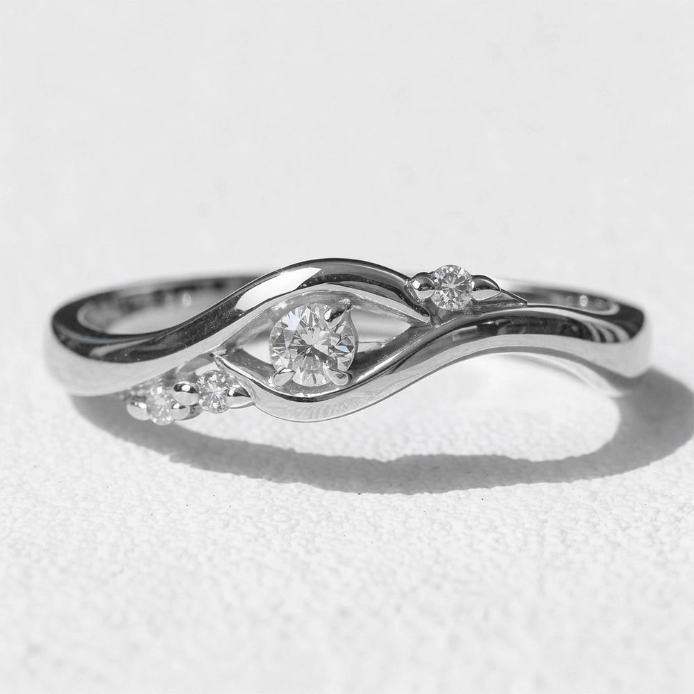 Bird's Eye Vision | Diamond Engagement Ring.