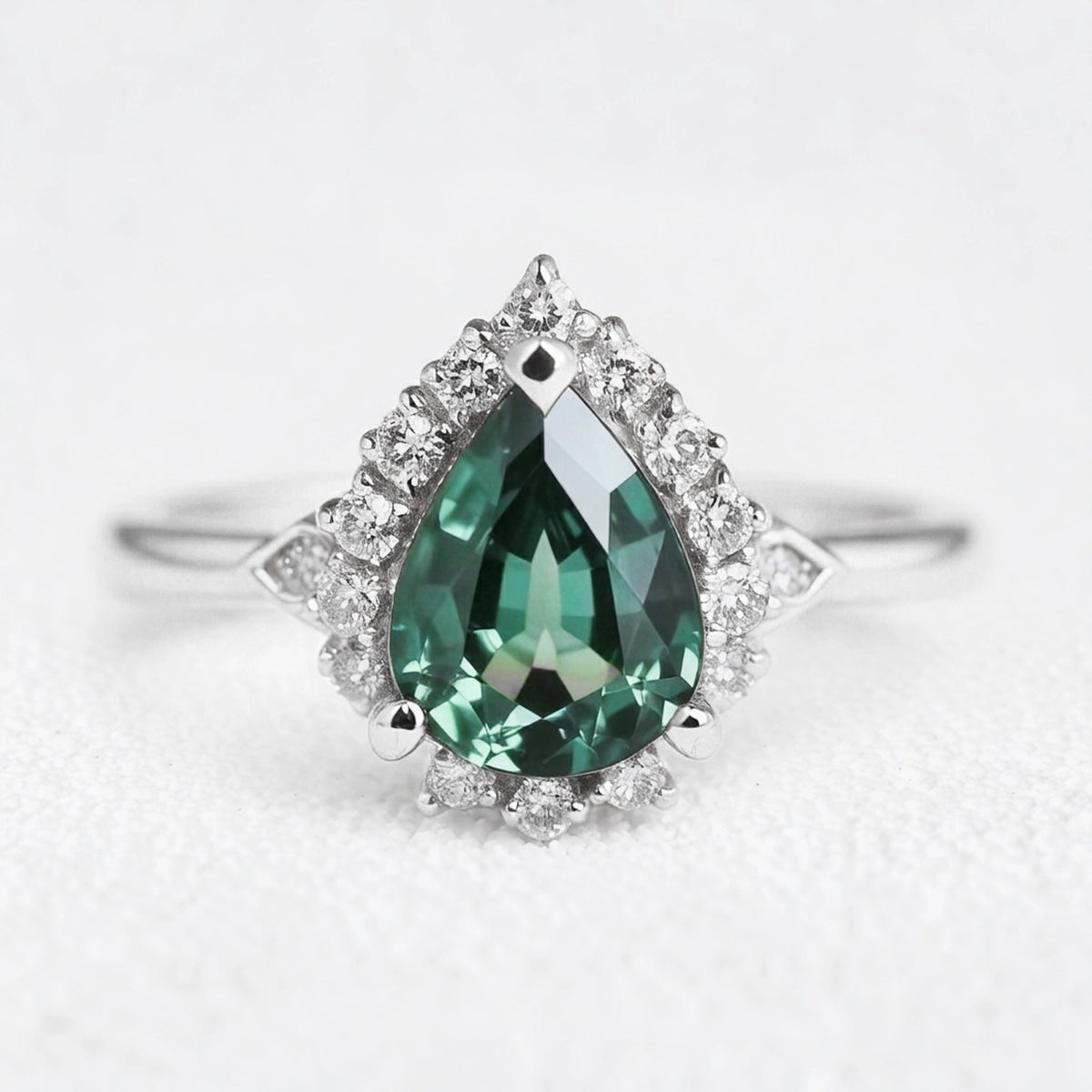 Lyra's Tear | Pear Cut Classic Sapphire Engagement Ring