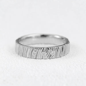 The Grain & Stars | Hand-Carved Wood Texture Band with Diamonds.