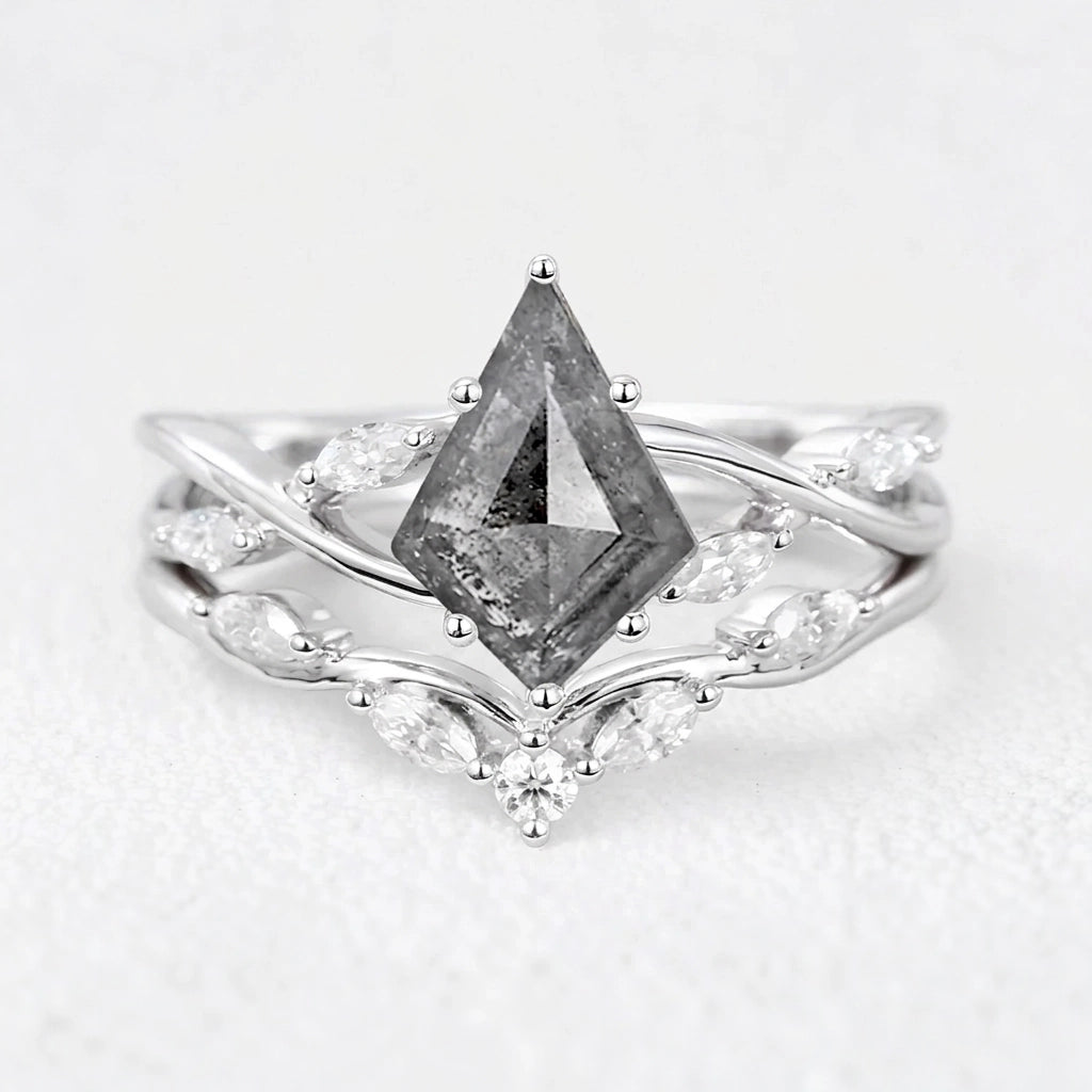 Isadora’s Drift | 1CT Kite Cut Salt & Pepper Diamond Bridal Set 2pcs