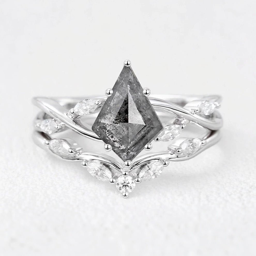 Isadora’s Drift | 1CT Kite Cut Salt & Pepper Diamond Bridal Set 2pcs