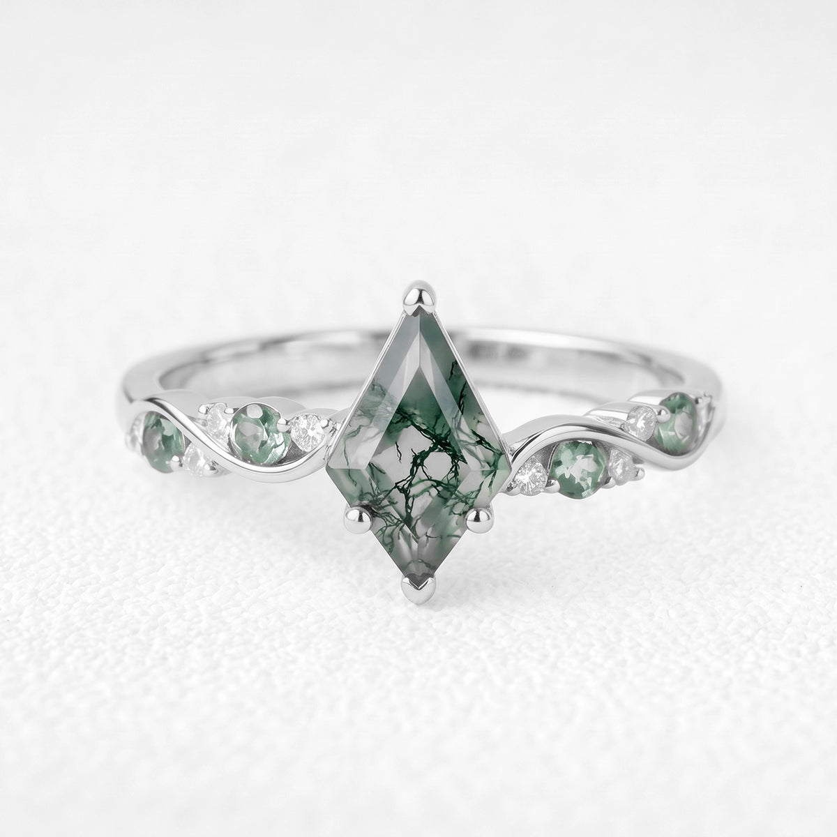 Flora’s Sprig | Kite Moss Agate Botanical Engagement Ring