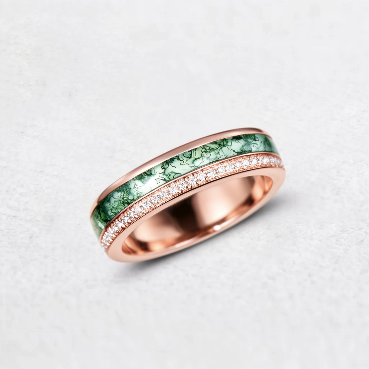 The Twin Rivers Band | Half-Bezel Horizon of Moss & Moissanite.