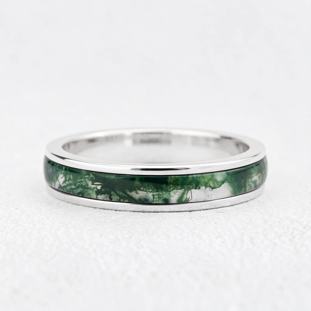 Eternal Lichen | Moss Agate Inlay Men‘s Wedding Band.