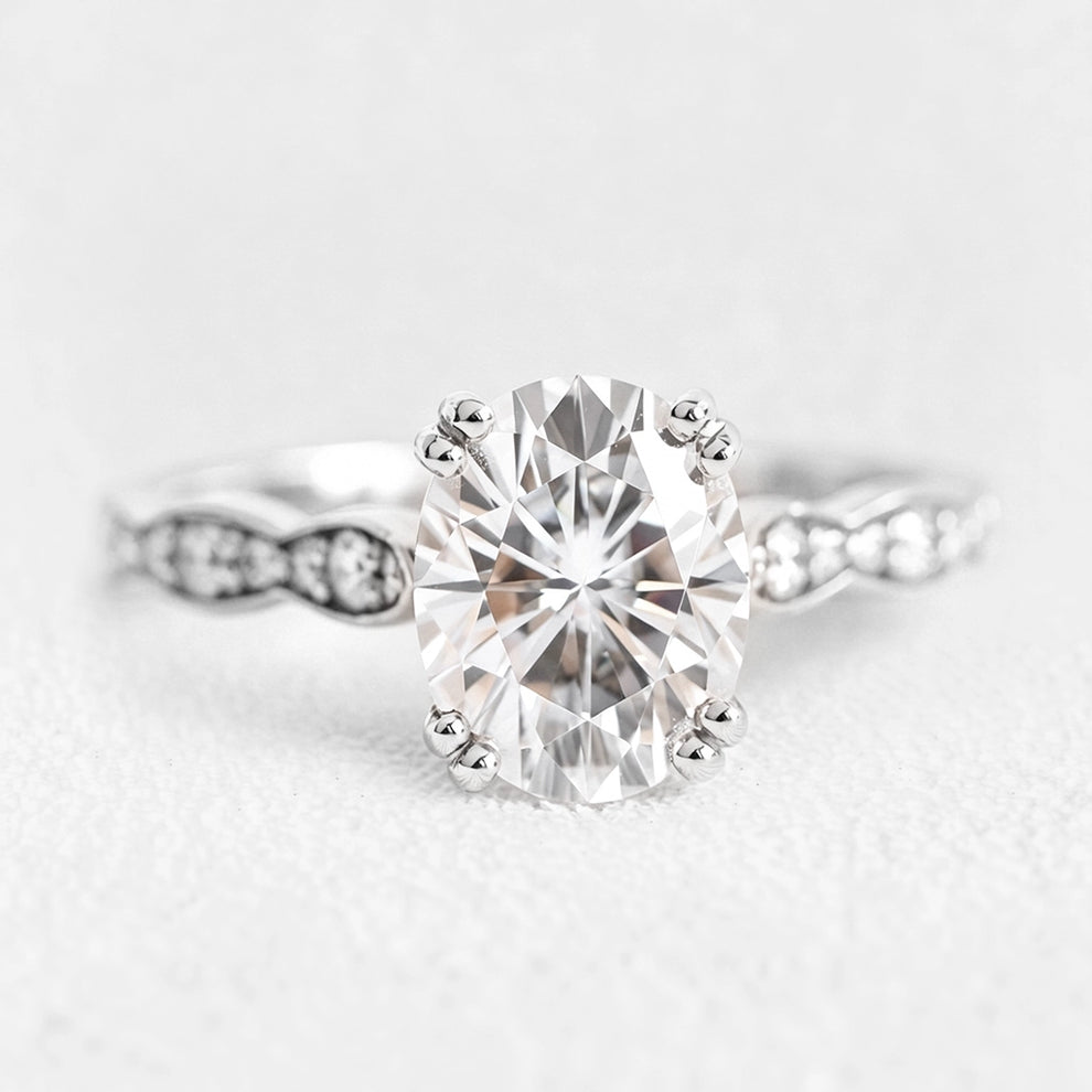 Grace’s Scallop | 1.5CT Oval Lab Diamond Solitaire Engagement Ring.