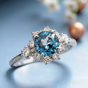 Marina‘s Cove | Brilliant Blue Halo Ring