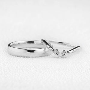 Cordelia’s Duet | Curved Diamond & Classic Band Couple Wedding Set