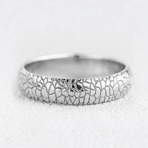 Aegis Reptilian | Modern Wedding Band.