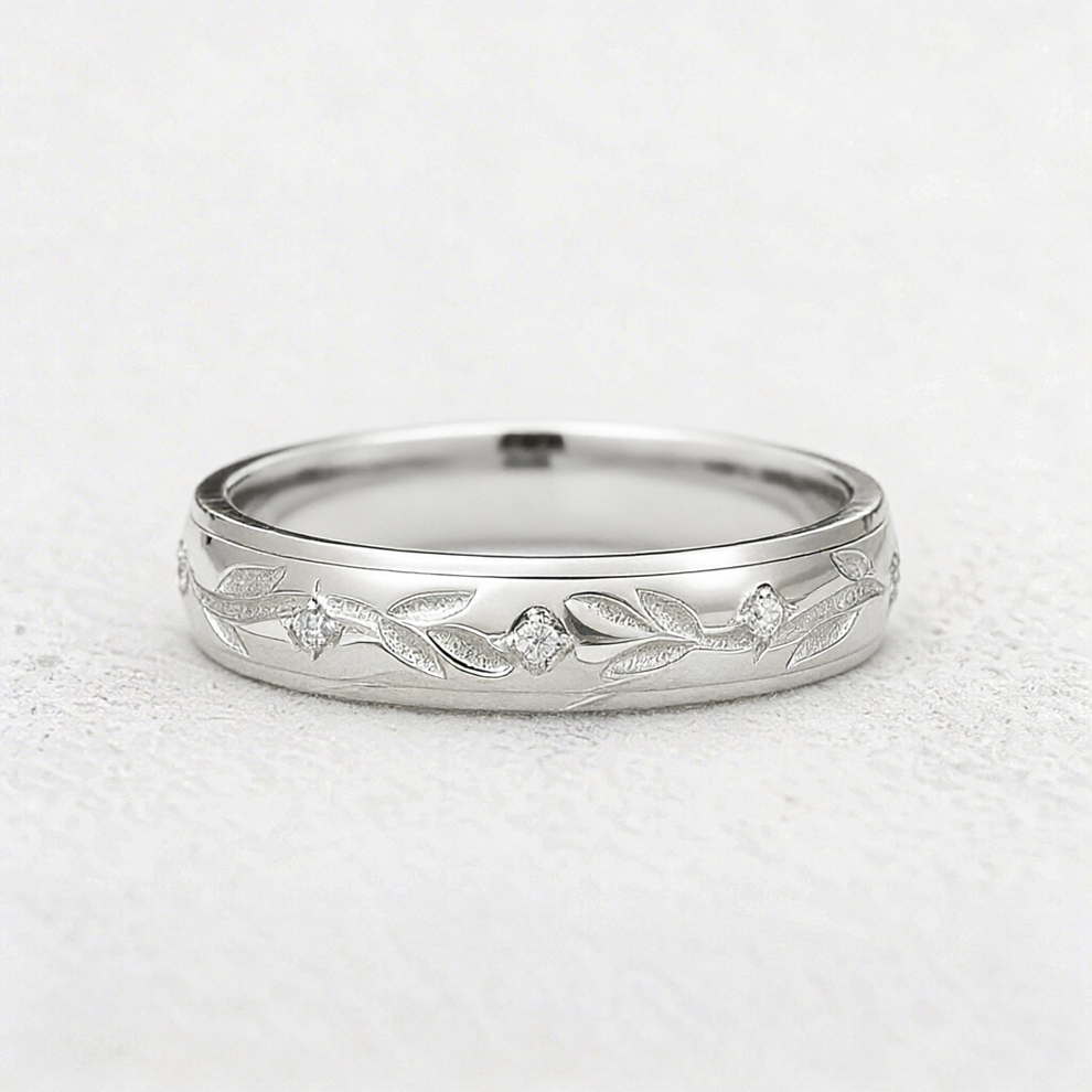 Laurel Triumph | Diamond Accent Men's Band.