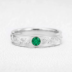 Orion’s Keystone | Round Green Sapphire Men’s Band