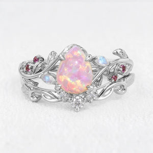 Ophelia‘s Mirage | Pear Opal Foliage Bridal Duo